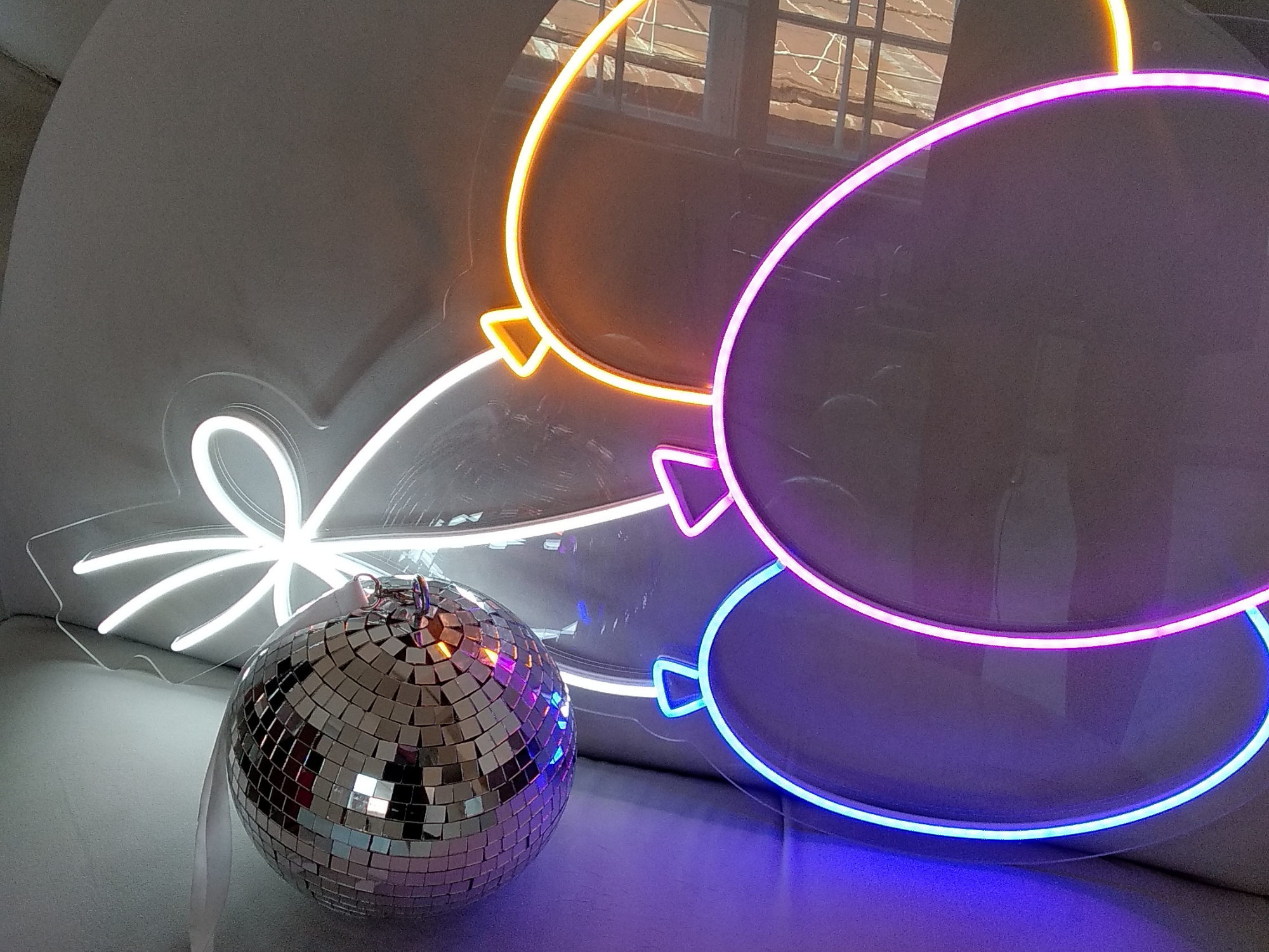 neon baloons